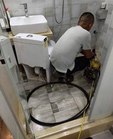 建华测漏水 卫生间漏水是为什么呢如何解决呢?